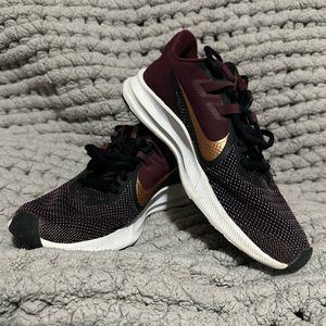 Nike Youth 5.5 Maroon and Gold